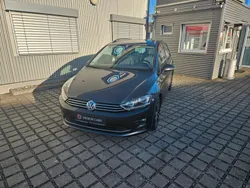 Grau Gebraucht 2016 VW Golf Sportsvan Allstar Van / Kleinbus | 12.990 € (Fairer Preis)