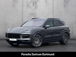 Grau Gebraucht 2023 Porsche Cayenne SUV | 102.900 € (Fairer Preis)