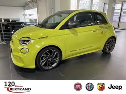 Gelb Gebraucht 2023 Abarth 500e Scorpionissima Kleinwagen | 29.880 € (Fairer Preis)