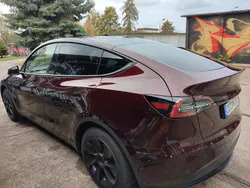 Rot Gebraucht 2023 Tesla Model Y Standard Range SUV | 35.900 € (Fairer Preis)