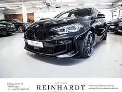 Black sapphire metallic Gebraucht 2023 BMW 135 Kleinwagen | 32.530 € (Guter Preis)