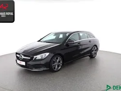 Schwarz Gebraucht 2019 Mercedes CLA200 Shooting Brake Urban Kombi | 19.880 € (Guter Preis)