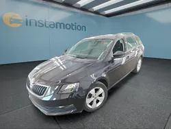 Schwarz Gebraucht 2021 Skoda Octavia Kombi | 15.149 € (Superpreis)