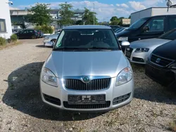 Silber Gebraucht 2008 Skoda Fabia Style Kombi | 2.700 € (Guter Preis)