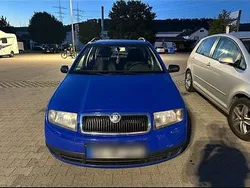 Blau Gebraucht 2003 Skoda Fabia Kombi | 1.150 € (Fairer Preis)