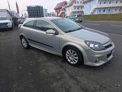 Silber Gebraucht 2006 Opel Astra GTC Sport Coupé | 3.350 € (Teuer)