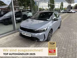 Grau Gebraucht 2024 Opel Corsa Limousine | 15.995 € (Guter Preis)