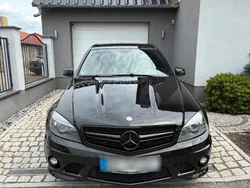 Schwarz Gebraucht 2011 Mercedes C63 AMG AMG Limousine | 41.000 €