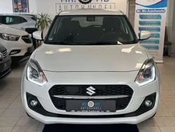 Weiß Gebraucht 2024 Suzuki Swift Comfort+ Limousine | 16.799 € (Etwas zu teuer)