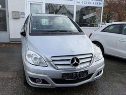 Polarsilber Gebraucht 2009 Mercedes B200 Van / Kleinbus | 6.780 € (Fairer Preis)