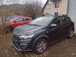 Grau Gebraucht 2021 Dacia Sandero Comfort Limousine | 12.990 € (Fairer Preis)