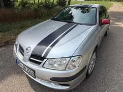 Silber Gebraucht 2002 Nissan Almera Limousine | 2.700 € (Fairer Preis)