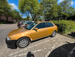 Gold Gebraucht 1998 Audi A3 Kleinwagen | 1.299 € (Fairer Preis)