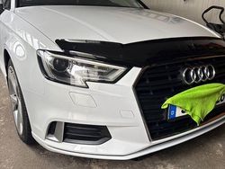 Weiß Gebraucht 2019 Audi A3 Sport Limousine | 17.700 € (Fairer Preis)