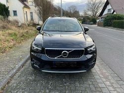 Schwarz Gebraucht 2018 Volvo XC40 Momentum SUV | 22.999 € (Guter Preis)
