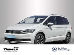 Oryxweiß perlmutteffekt Gebraucht 2024 VW Touran Move Van / Kleinbus | 35.389 € (Fairer Preis)