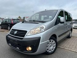 Grau Gebraucht 2007 Fiat Scudo Family Van / Kleinbus | 5.990 € (Fairer Preis)