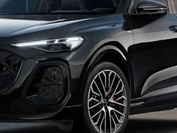 Schwarz Neu 2025 Audi Q5 Sport SUV | 78.421 € (Teuer)