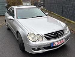 Grau Gebraucht 2002 Mercedes CLK320 Elegance Coupé | 3.590 € (Superpreis)