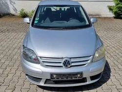 Grau Gebraucht 2006 VW Golf Plus Comfortline Van / Kleinbus | 750 € (Guter Preis)