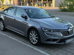 Grau Gebraucht 2017 Renault Talisman Intens Limousine | 11.900 € (Fairer Preis)
