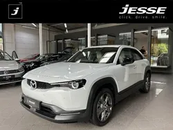 Mondsteinweiß metallic Gebraucht 2021 Mazda MX30 SUV | 13.790 € (Superpreis)