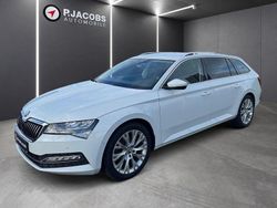 Weiß Gebraucht 2022 Skoda Superb Style Kombi | 24.990 € (Fairer Preis)