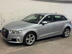 Silber Gebraucht 2019 Audi A3 Sportback Sport Kleinwagen | 10.800 € (Fairer Preis)