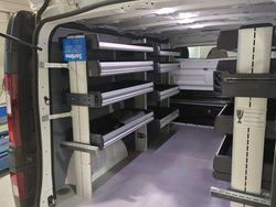 Weiß Gebraucht 2021 Renault Trafic Komfort Van / Kleinbus | 19.900 € (Guter Preis)