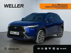 Blau Gebraucht 2024 Toyota Corolla Cross Team SUV | 32.490 € (Fairer Preis)