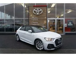 Gletscherweiß metallic (metallic) Gebraucht 2023 Audi A1 S-Line Kleinwagen | 25.999 € (Fairer Preis)