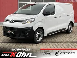 Eisweiß Gebraucht 2024 Citroën Jumpy Van / Kleinbus | 29.759 € (Etwas zu teuer)