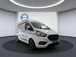 Weiß Gebraucht 2020 Ford Transit Custom Trend Van / Kleinbus | 16.999 € (Guter Preis)