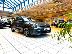 Grau Gebraucht 2024 VW Golf VIII Edition Limousine | 30.990 € (Fairer Preis)