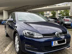 Blau Gebraucht 2016 VW Golf VII Highline Limousine | 14.499 € (Superpreis)