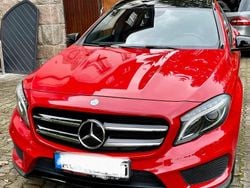 Rot Gebraucht 2014 Mercedes GLA250 AMG line SUV | 16.500 € (Guter Preis)