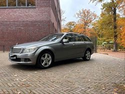 Blau Gebraucht 2008 Mercedes C180 Kombi | 6.500 €