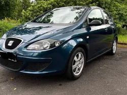 Blau Gebraucht 2006 Seat Altea Stylance Van / Kleinbus | 2.400 € (Fairer Preis)