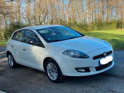 Weiß Gebraucht 2013 Fiat Bravo Kleinwagen | 5.499 € (Teuer)