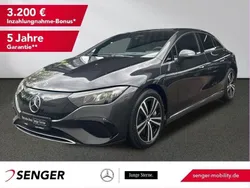Grau Gebraucht 2024 Mercedes EQE350 Electric Art Limousine | 49.680 € (Etwas zu teuer)