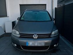 Grau Gebraucht 2011 VW Golf Kombi | 3.800 € (Guter Preis)