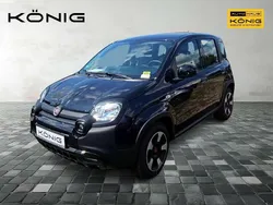 Schwarz Gebraucht 2023 Fiat Panda Cross Cross Kleinwagen | 10.969 € (Guter Preis)