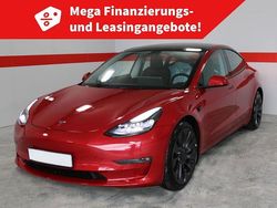 Rot (rotmetallic) Gebraucht 2022 Tesla Model 3 Performance Limousine | 38.999 € (Etwas zu teuer)