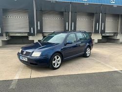 Blau Gebraucht 1999 VW Bora Limousine | 1.799 € (Fairer Preis)