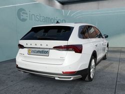 Weiß Gebraucht 2021 Skoda Octavia Kombi | 34.599 €