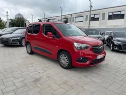Rot Gebraucht 2019 Opel Combo Life Edition Van / Kleinbus | 14.250 € (Fairer Preis)