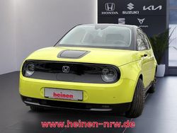 Schwarz Gebraucht 2022 Honda e Advance Kleinwagen | 18.409 € (Fairer Preis)