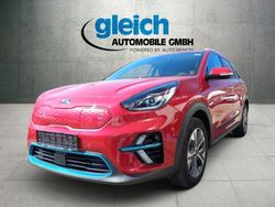 Rot Gebraucht 2020 Kia e-Niro Spirit SUV | 21.900 € (Guter Preis)