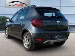 Grau Gebraucht 2017 Dacia Sandero Prestige Kleinwagen | 9.390 € (Fairer Preis)