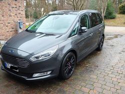 Andere farben Gebraucht 2017 Ford Galaxy Titanium Van / Kleinbus | 17.000 € (Fairer Preis)